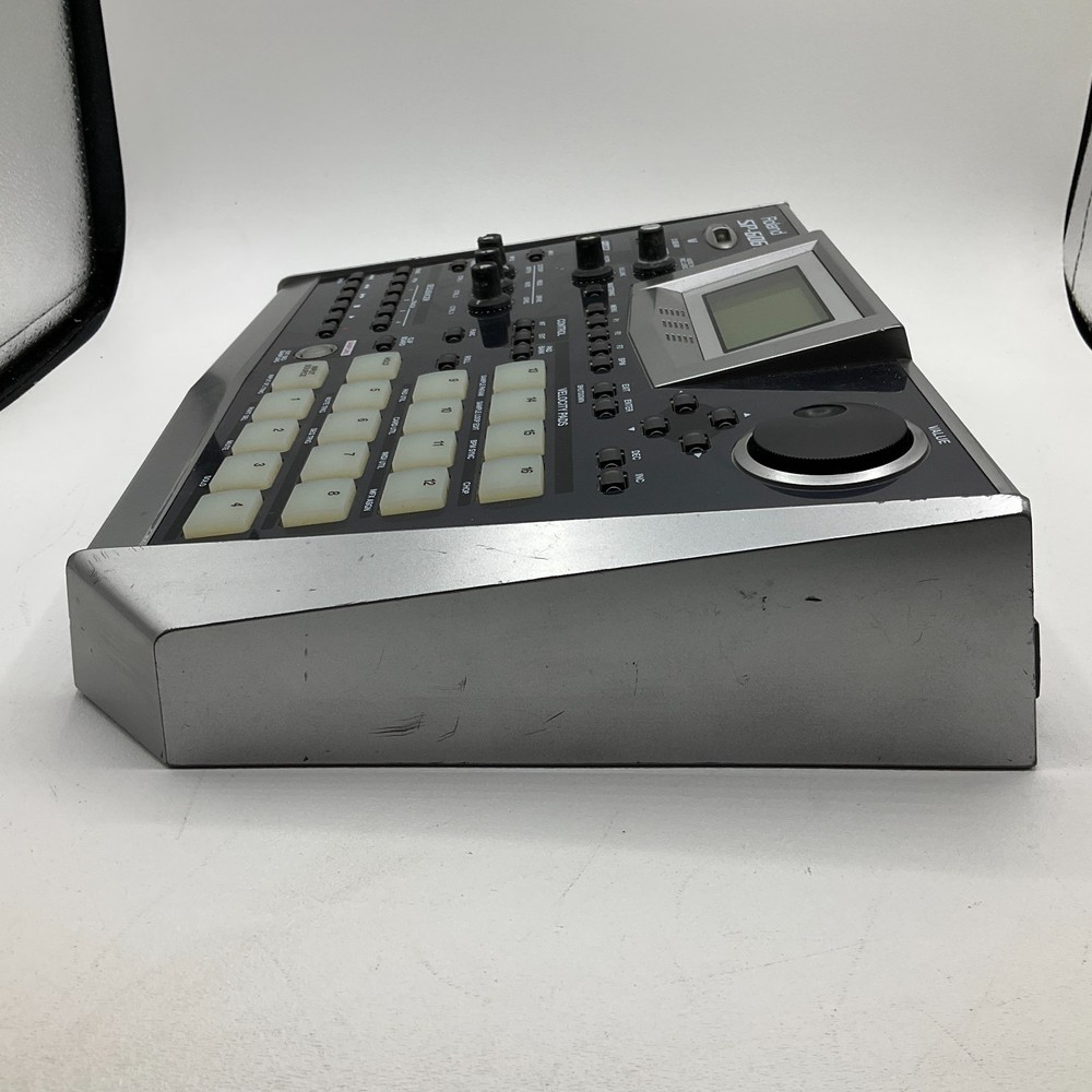 Roland SP-606 Sampling Workstation