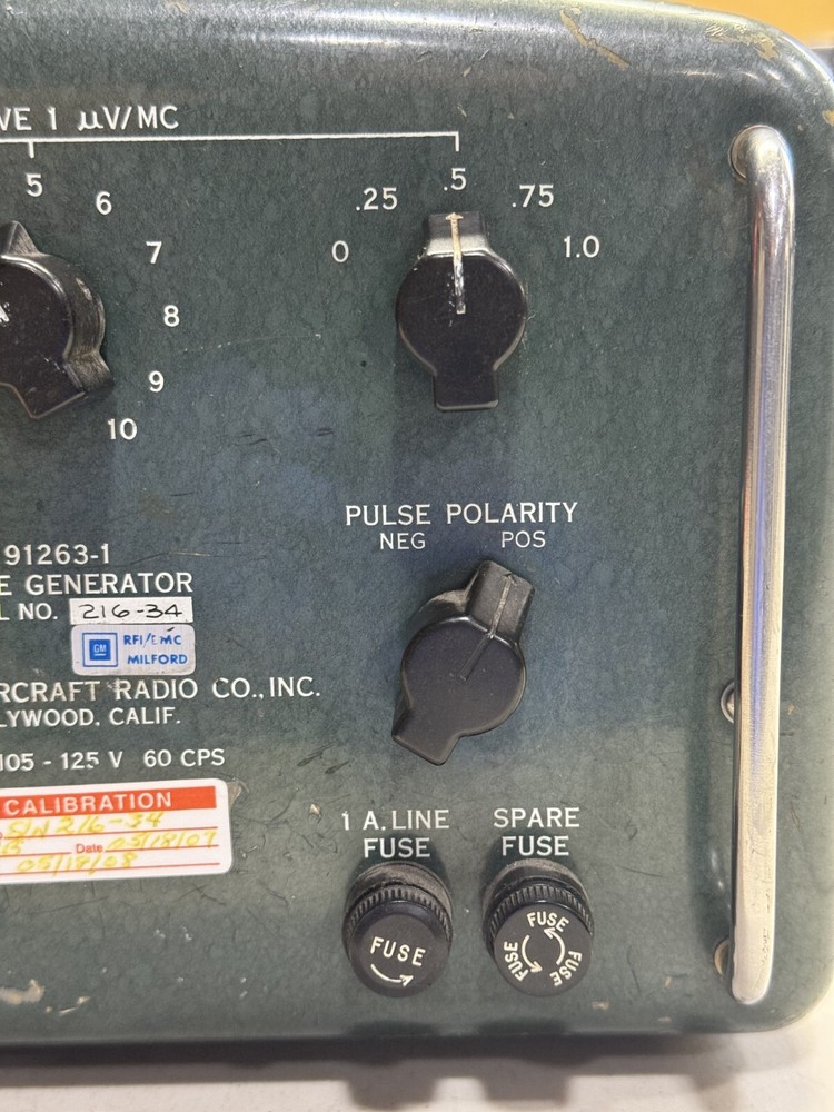 Stoddart Singer 91263-1 Pulse Generator 120v Input Powers On