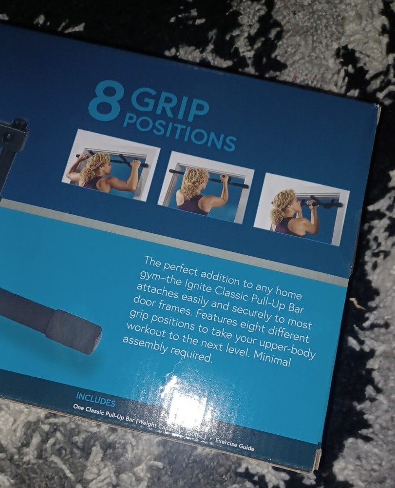 Ignite By SPRI Classic Pull-Up Bar - Black Brand New