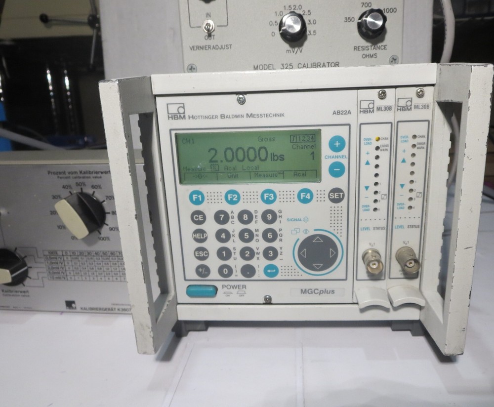 HBM MGCplus with  two ML30B  measurement cards