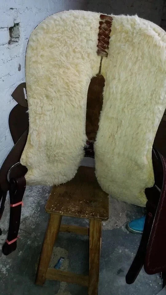 Australian half breed saddle leather saddle brown color Size 16".