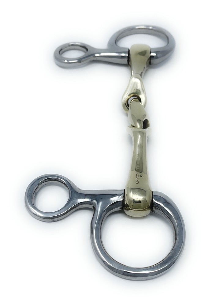 Chico Bits Hanging Cheek Verbindend Angled Snaffle Bit