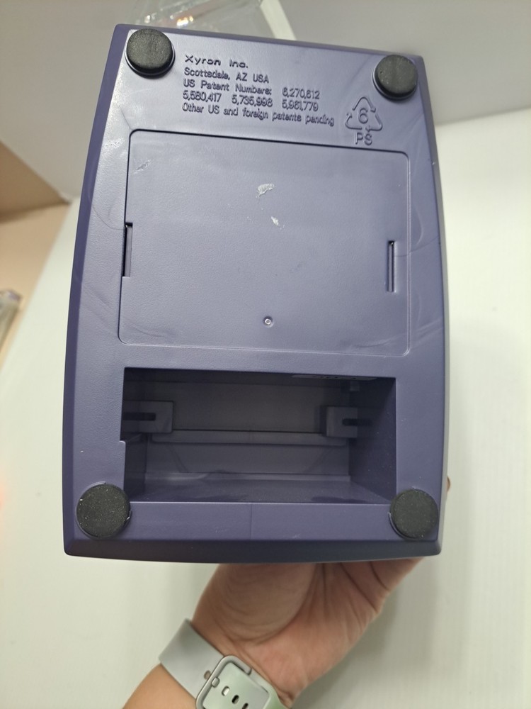 Xyron 250 Create A Sticker 2 1/2 in Sticker Maker