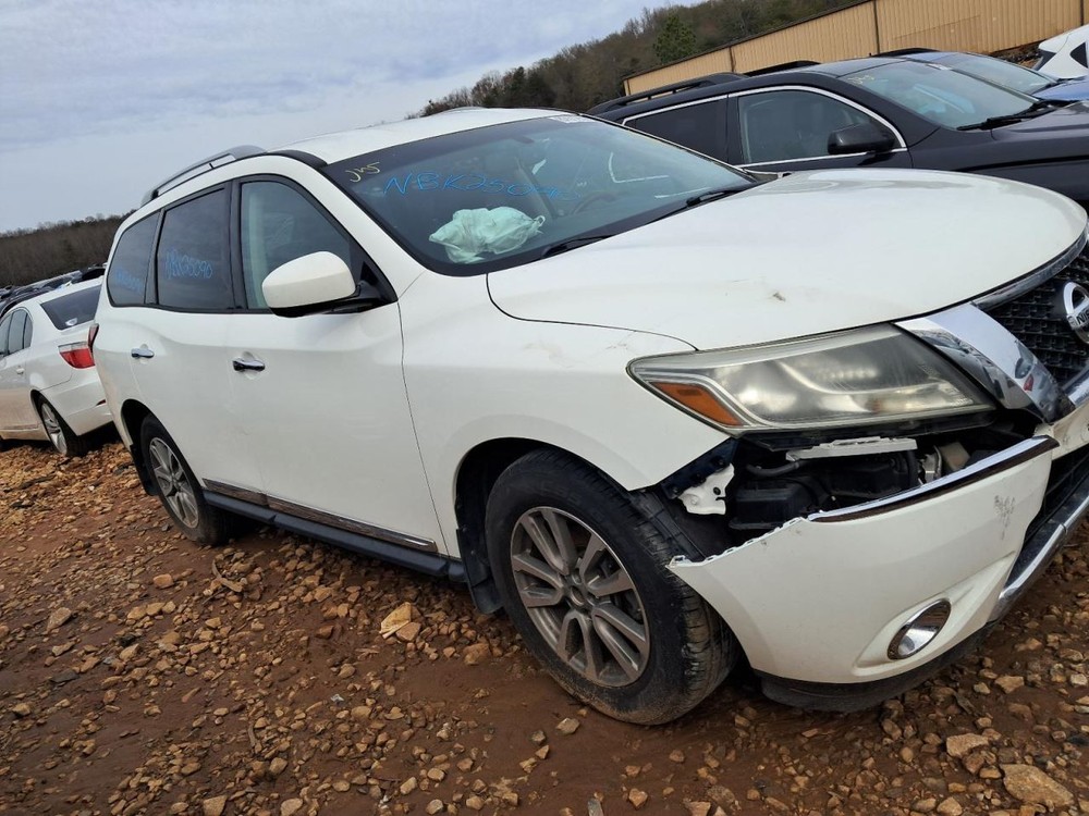 PATHFINDR 2015 Glove Box 4883759
