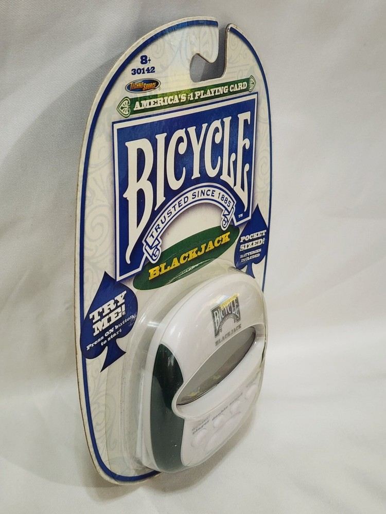 Bicycle BLACKJACK Pocket Sized Electronic Handheld Game 2009 Techno Source New