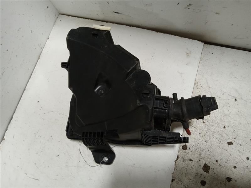 Used Fuse Box Engine fits: 2012 Audi A8 engine compartment Grade A