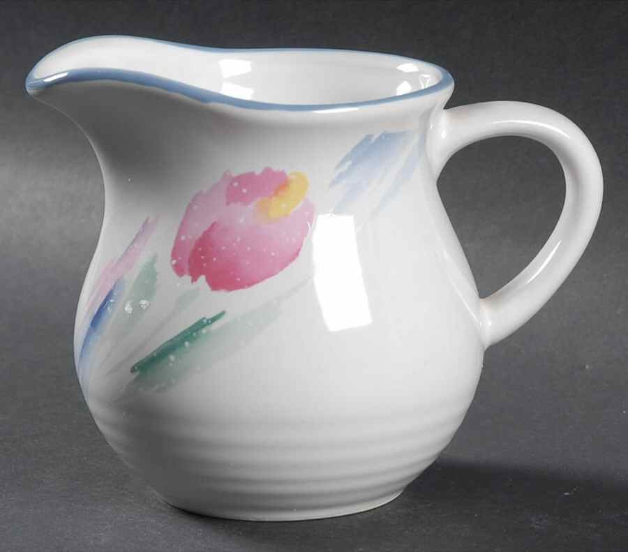 International Light Wind Creamer 265225