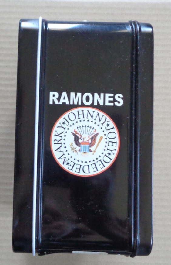 NECA Ramones Lunchbox 2002 with Thermus