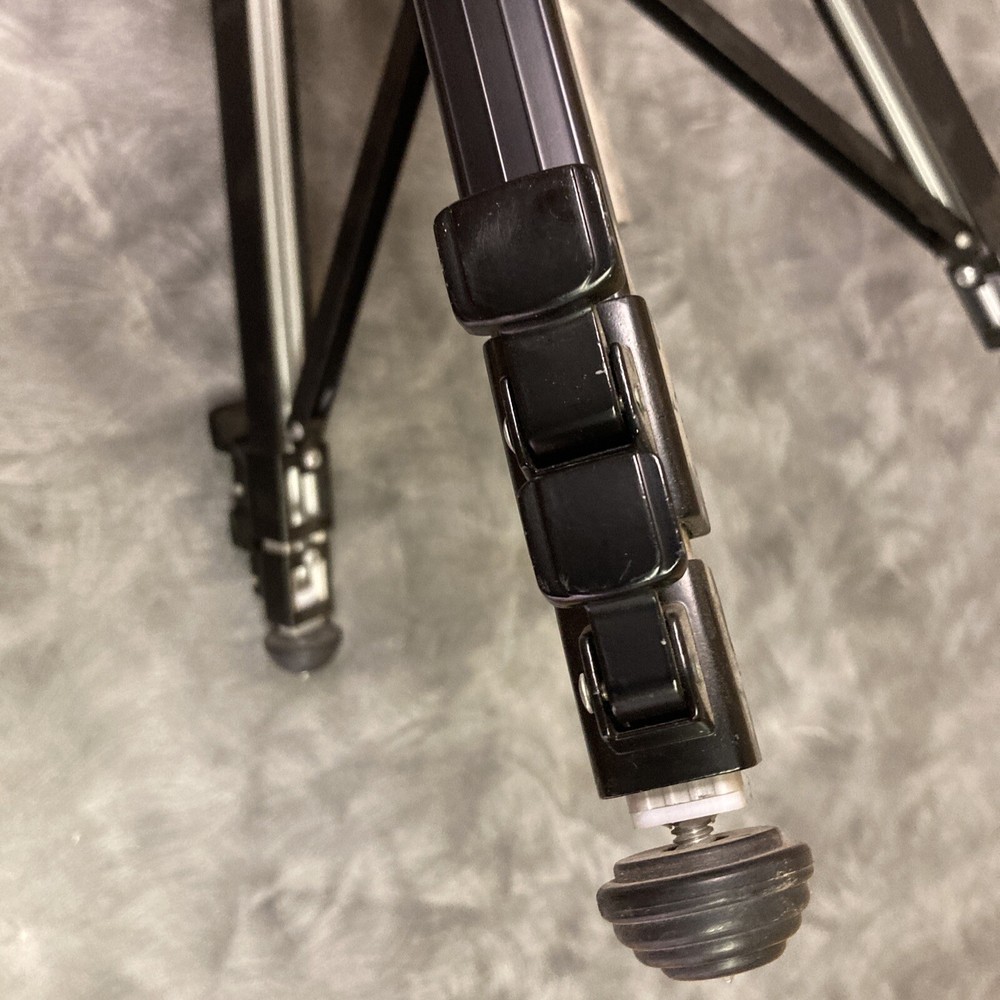 Pro Tripod Model 1365 Japan