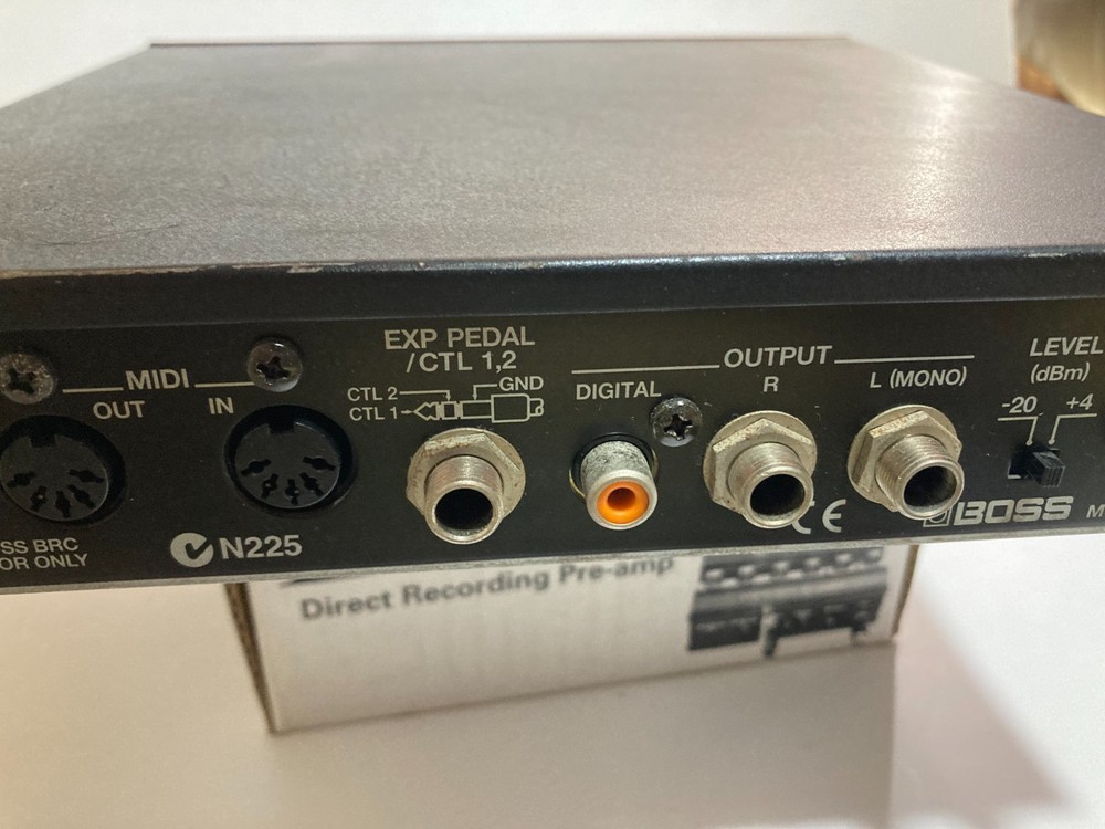 Boss VF-1 VF1 24-Bit Digital Effects Processor Tested Work from Japan