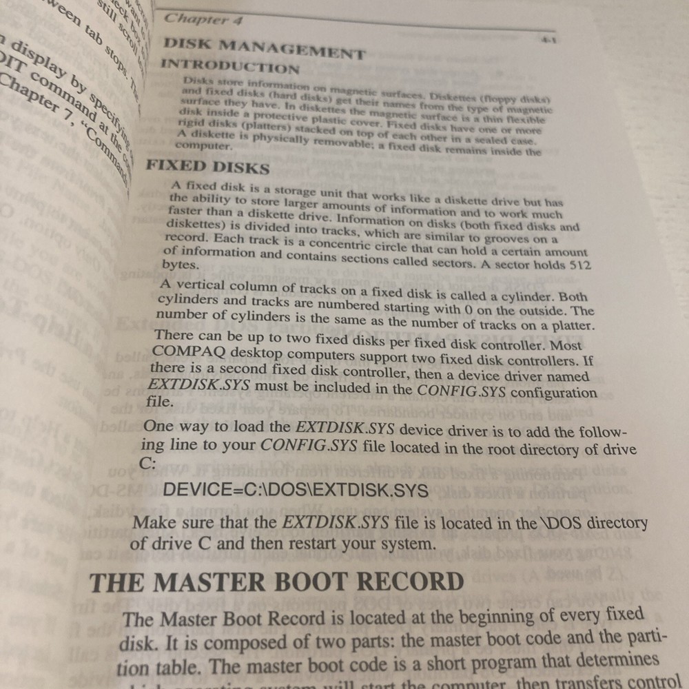 MS-Dos Version 5 Paperback Textbook Refrence Guide 1992 Compaq Industry