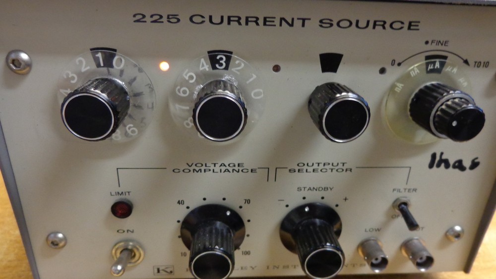 Keithley Instruments 225 Current Source (Missing AC Cord)