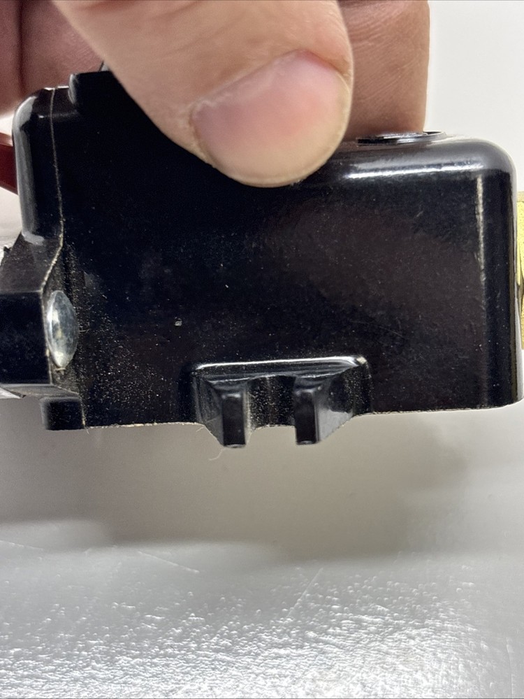 Baso Gas Light Safety Switch L62CC-2