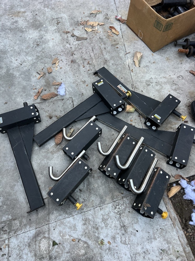 Tuff Stuff Squat Rack. Double Sided Rack 100% Complete (READ DESCRIPTION)