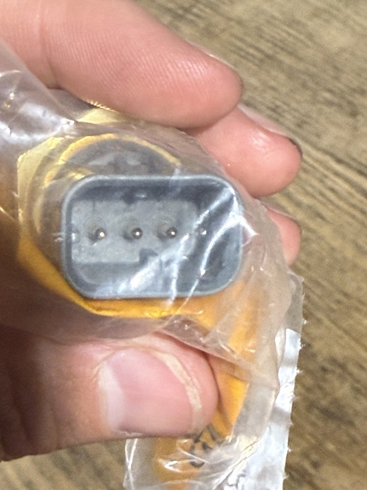 Caterpillar 484-9880 Active Pressure Sensor