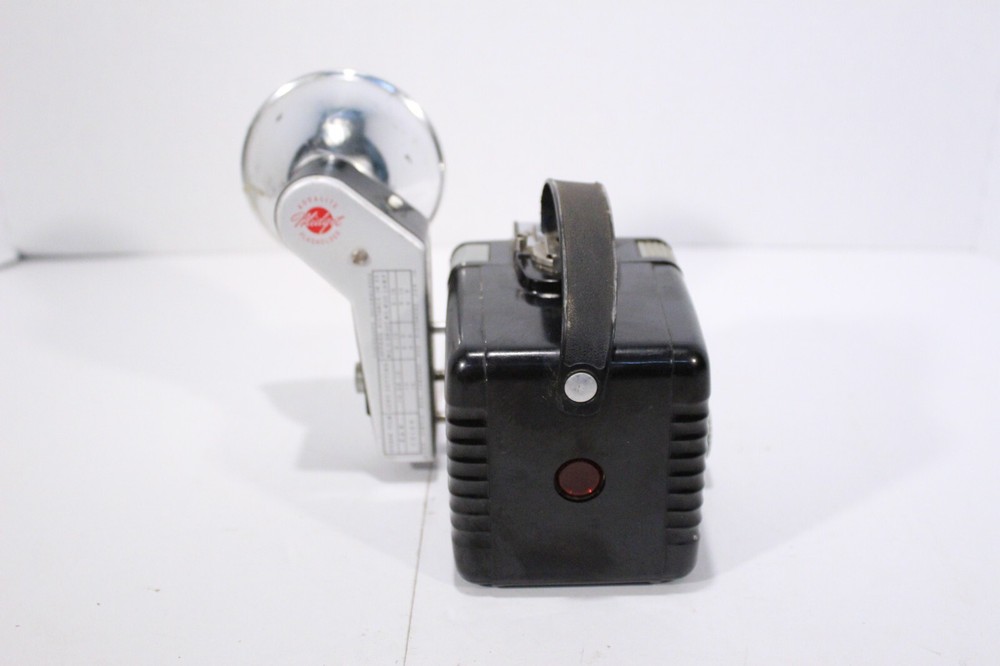 Kodak Brownie Hawkeye Camera Flash Model w/flash attachment - UNTESTED