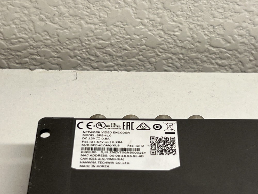 Hanwha WiseNet SPE-410 Black 4-Channel LED Indicator H.264 Network Video Encoder