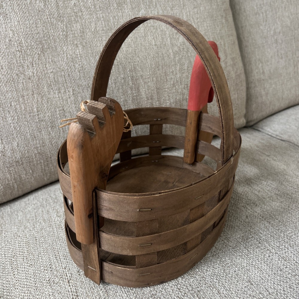 Vintage Turkey Basket