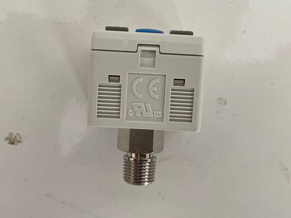 SMC / Pressure Switch / ISE30A-01-N-LB