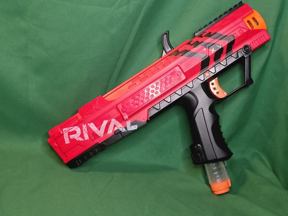 NERF Rival Apollo XV-700 Blaster - Red With Magazine