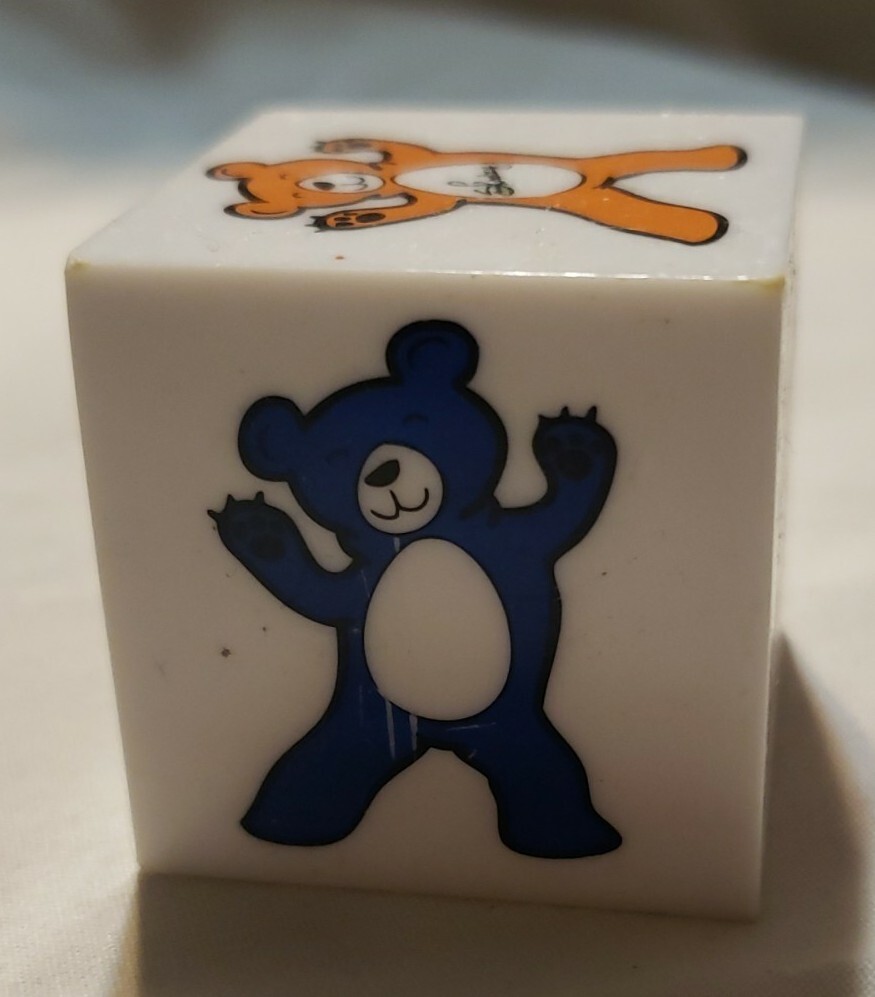 Skoolzy Rainbow Counting Bears DIE