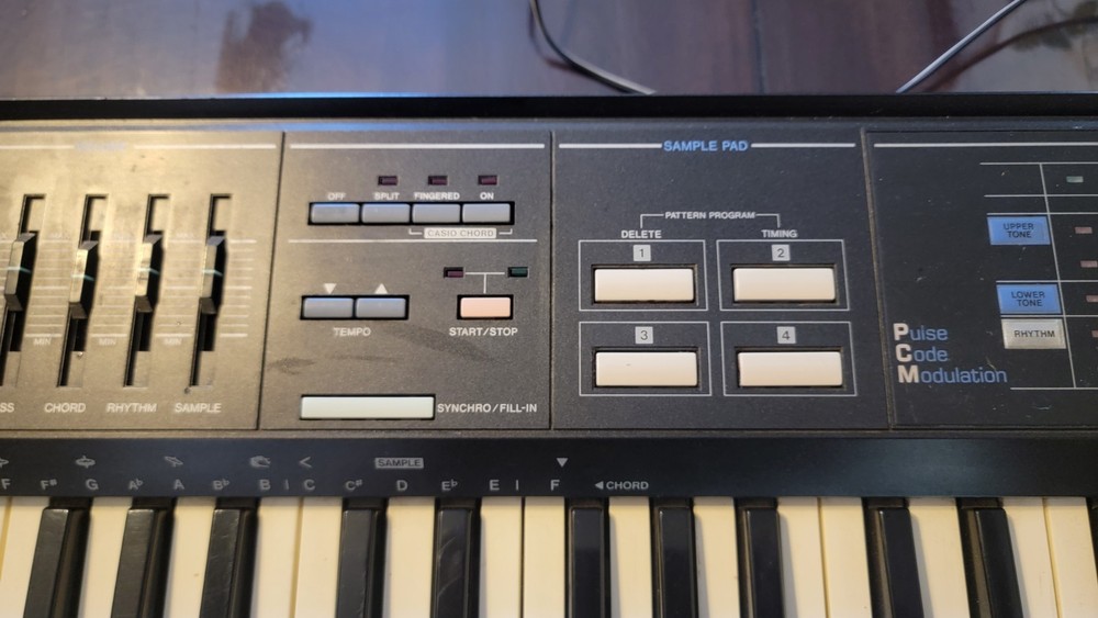 Casio SK-2100 Sampling Keyboard, Vintage Casio Sampling Keyboard