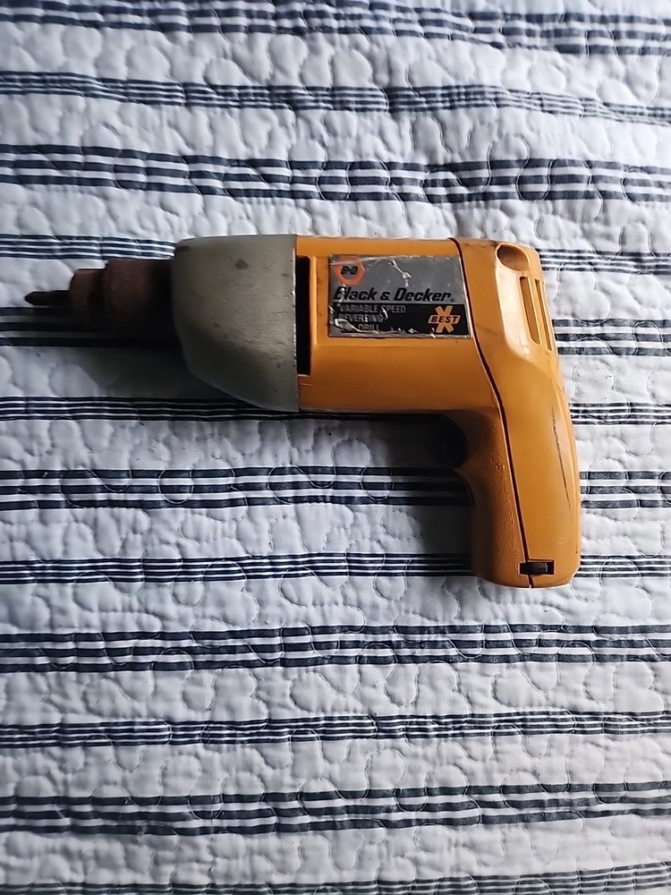Vintage Black & Decker Variable-Speed Corded Drill