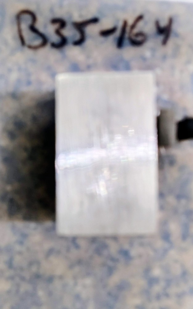 🗽 VINTAGE MINI 2" V BLOCK WITH CLAMP