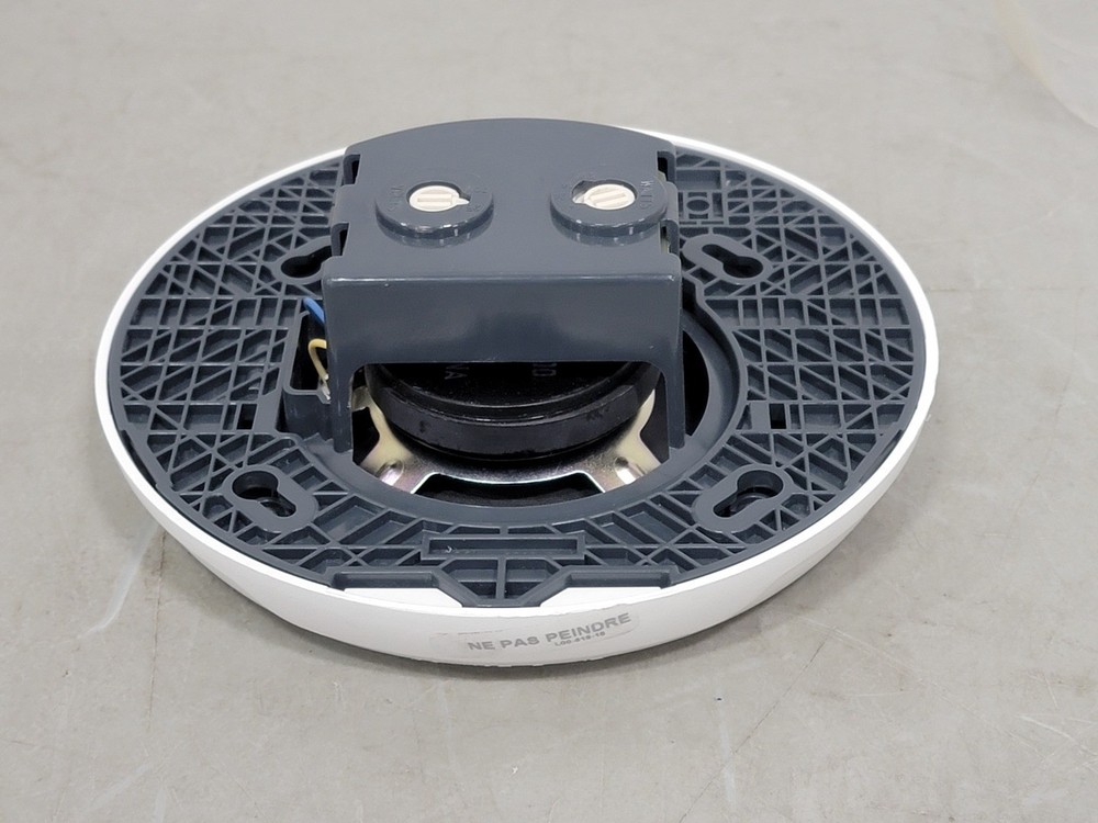 SURPLUS NEW System Sensor SPCWLA 25/70VRMS Round White Ceiling Mount Speaker
