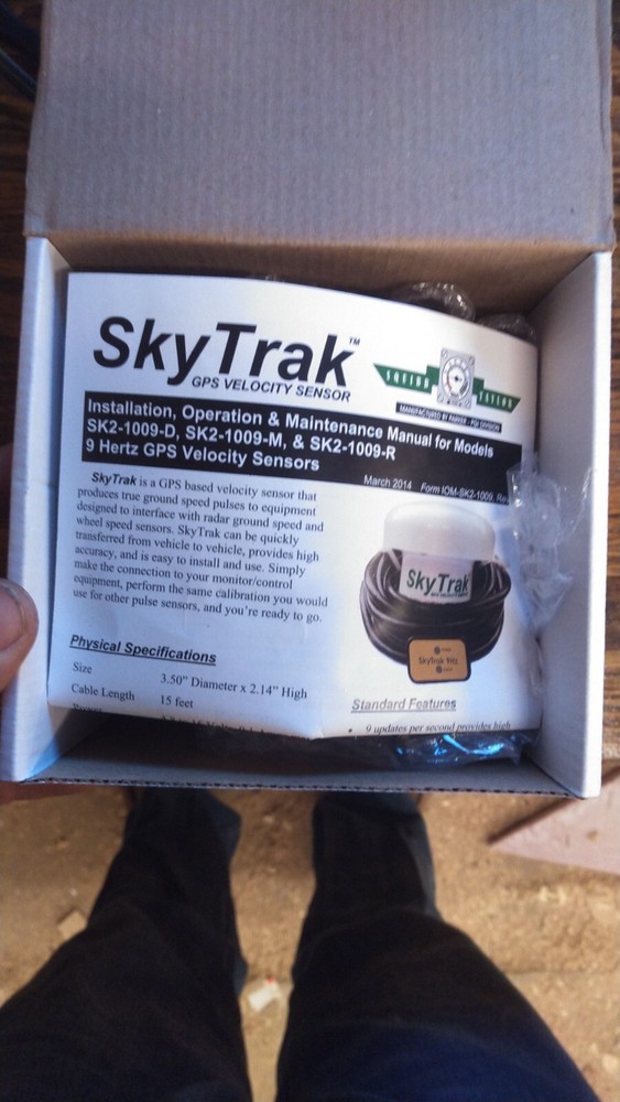 sky trak  velocity sensor gps globe