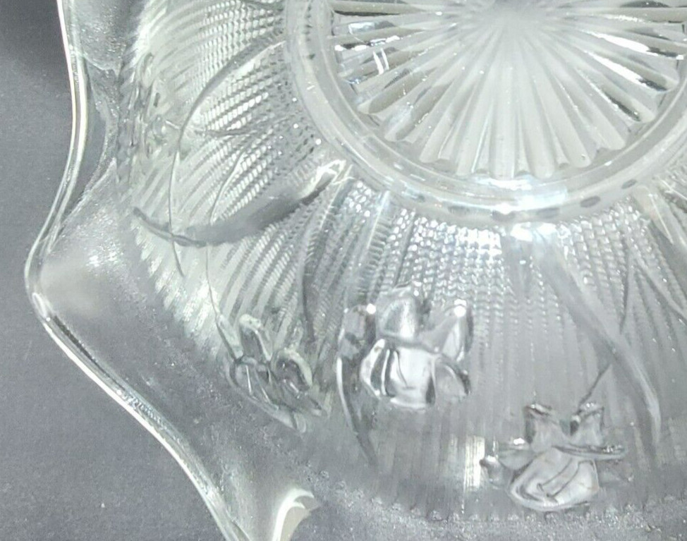 Bowl Console Jeannette Iris Herringbone Ruffled Edge Clear Glass