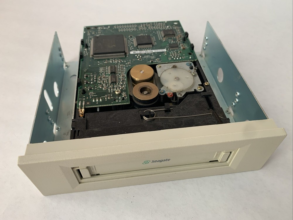 Seagate STT32000A Drive