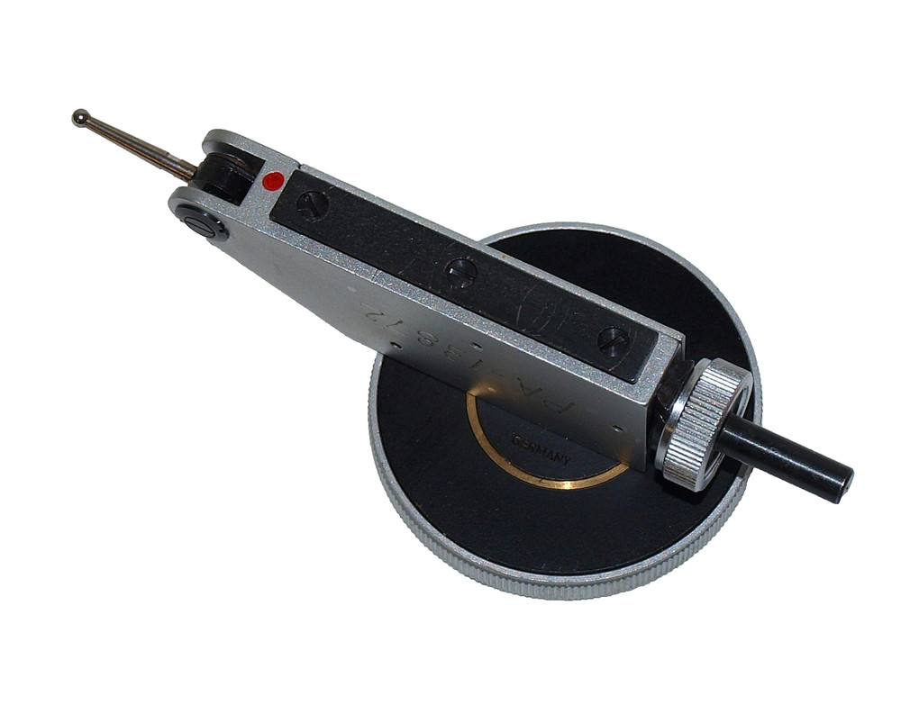 MAHR .0001" PUPPITAST DIAL TEST INDICATOR with CASE #1