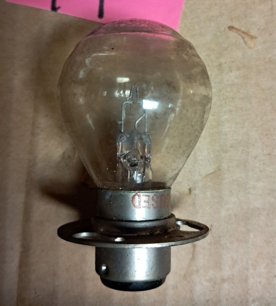 6 Volt Auto Lightbulb #2220 21-21CP DC-2 Replacement Bulb Headlight