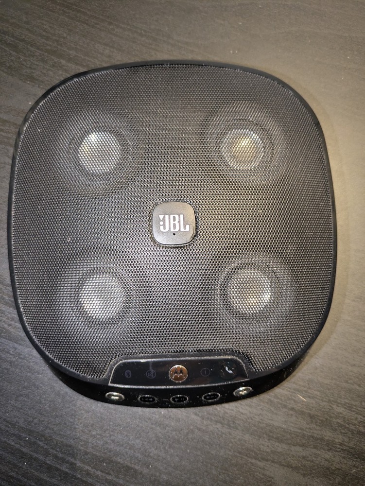 JBL MOTOROKR EQ7 Wireless Bluetooth Hi-Fi Stereo Speaker (includes DC Adapter)