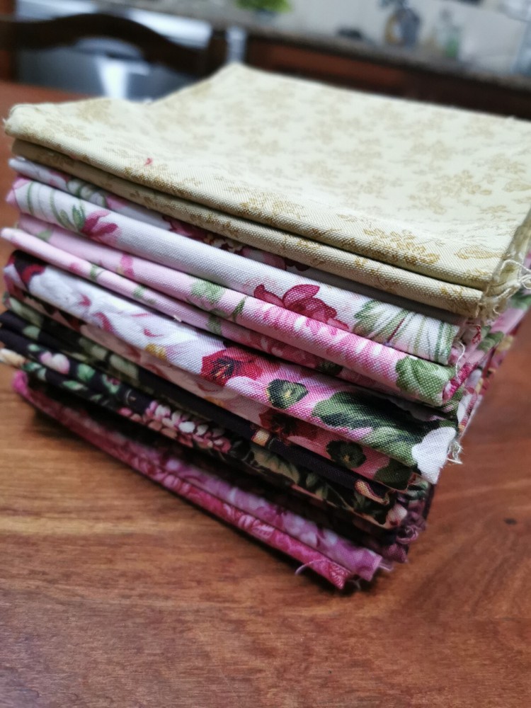 Fat Quarter Bundle: Grace Collection