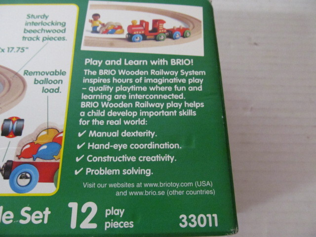 Brio Railway Parade Beginner Circle Set with Poseable Engineer, 33011