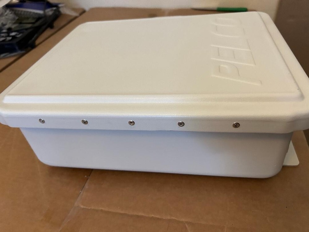 Pelco WCS4-20 Master Power Supply Unused