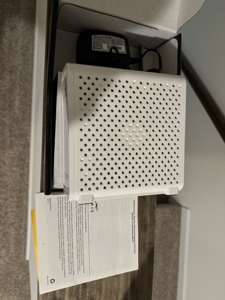 Router, Modem, Extender Bundle. Arris. Netgear