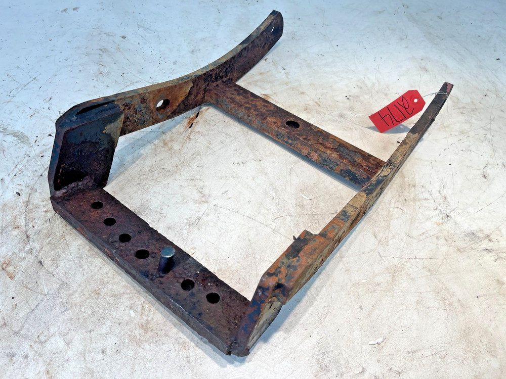 Mahindra 6530 Tractor Hitch Bracket