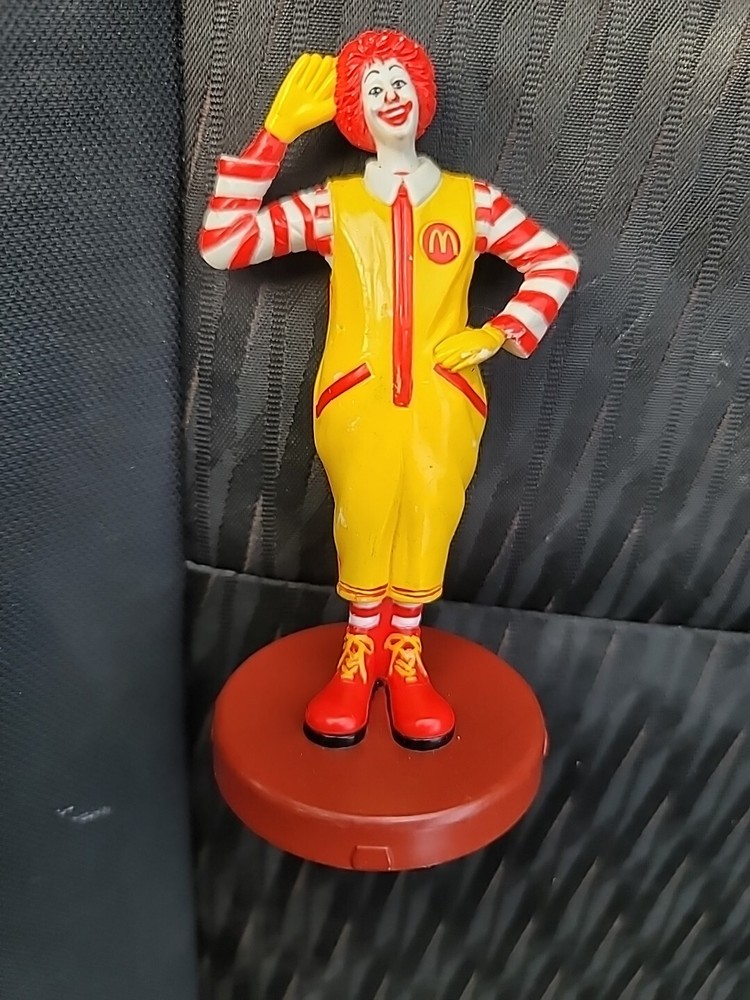 Hasbro Play-Doh McDonalds Ronald McDonald Character Stamp