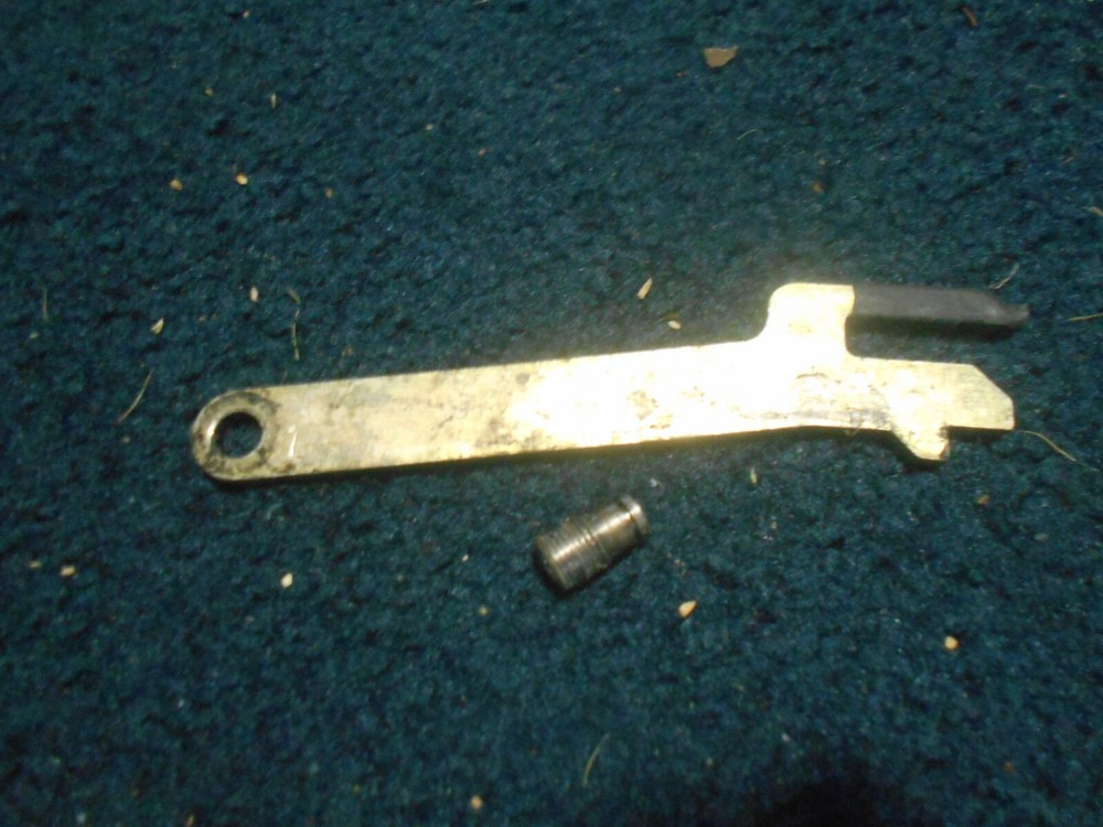 BIZERBA MEAT SLICER LOCKING SLIDER WITH SET SCREW