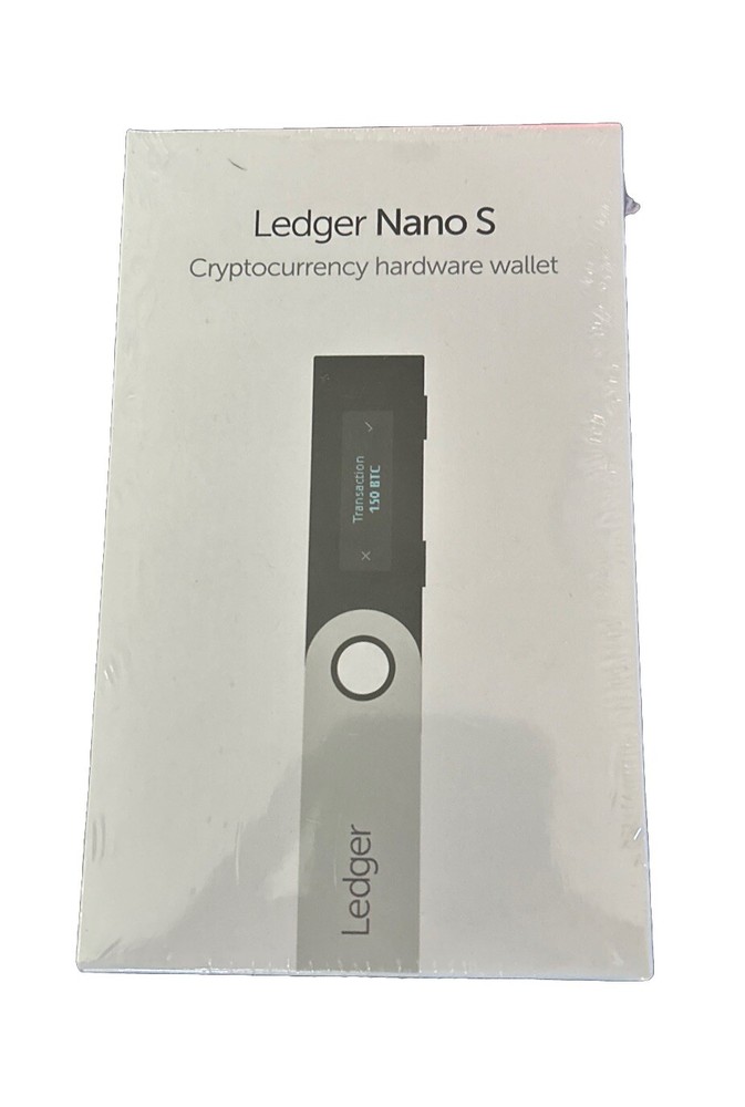Ledger Nano S Cryptocurrency Bitcoin Hardware Wallet - Matte Black