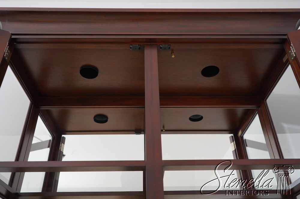 65716EC: ETHAN ALLEN Modern Design Mahogany Bookcase