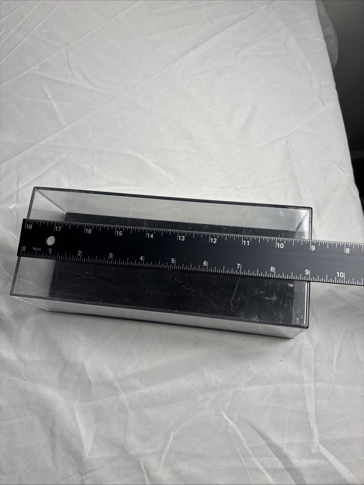 Display Case 9 1/2 X 3 1/2 For Collecables