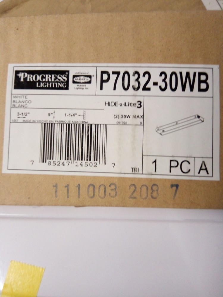 Progress P7032-30WB Hide-a-Lite 3 - Three Light Under-cabinet WHITE