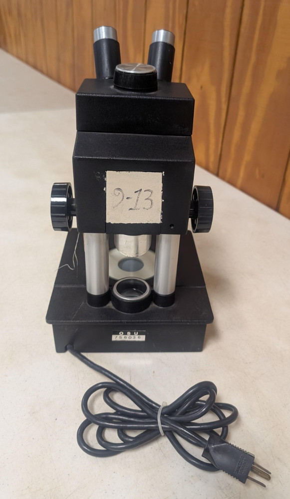 Bausch and Lomb Stereoscope Microscope Head and base