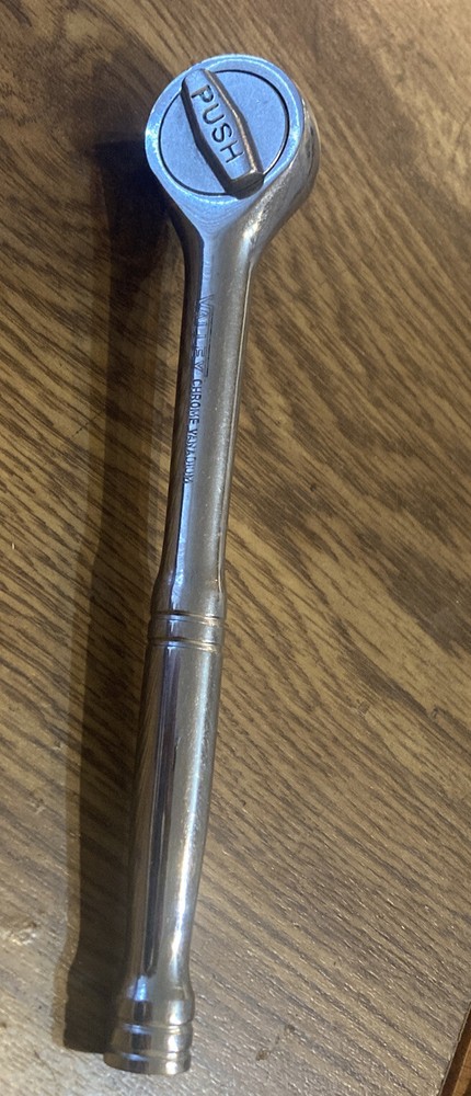 Valley Chrome Vanadium ratchet Wrench tool 8"L