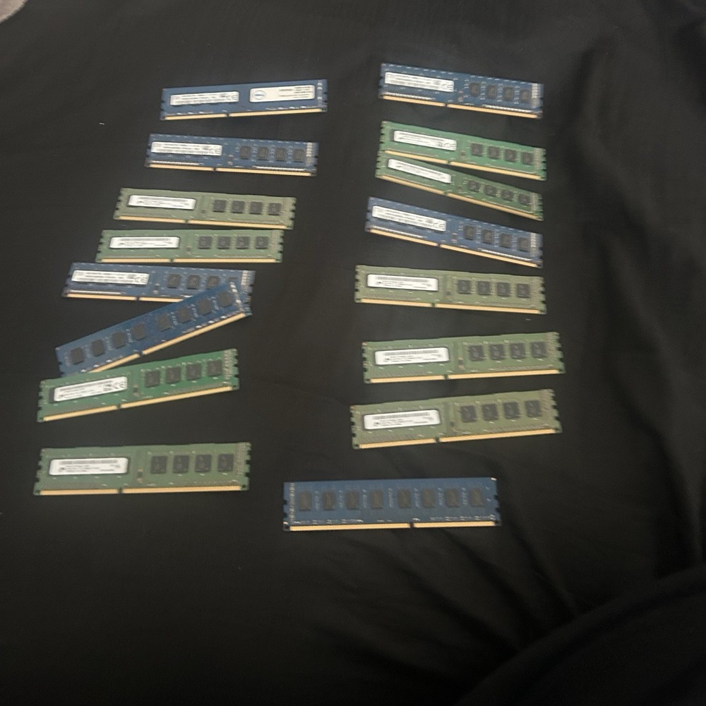 16 Sticks Of Untested DDR3 Ram