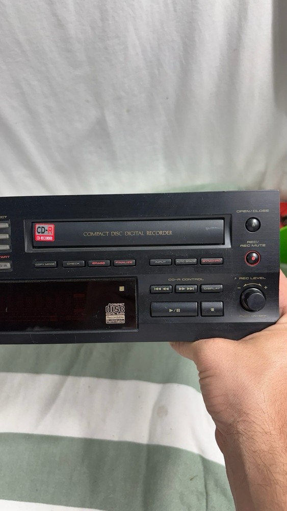 Pioneer PDR-W739 Compact Disc Recorder & Multi-CD Changer